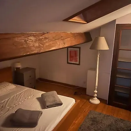 Maison Avec Piscine 펜션 튀르