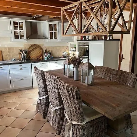 Maison Avec Piscine 펜션 *